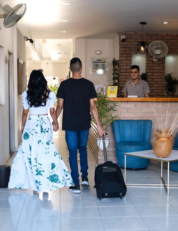 Hotel Bella Isa La Dorada Dış mekan fotoğraf