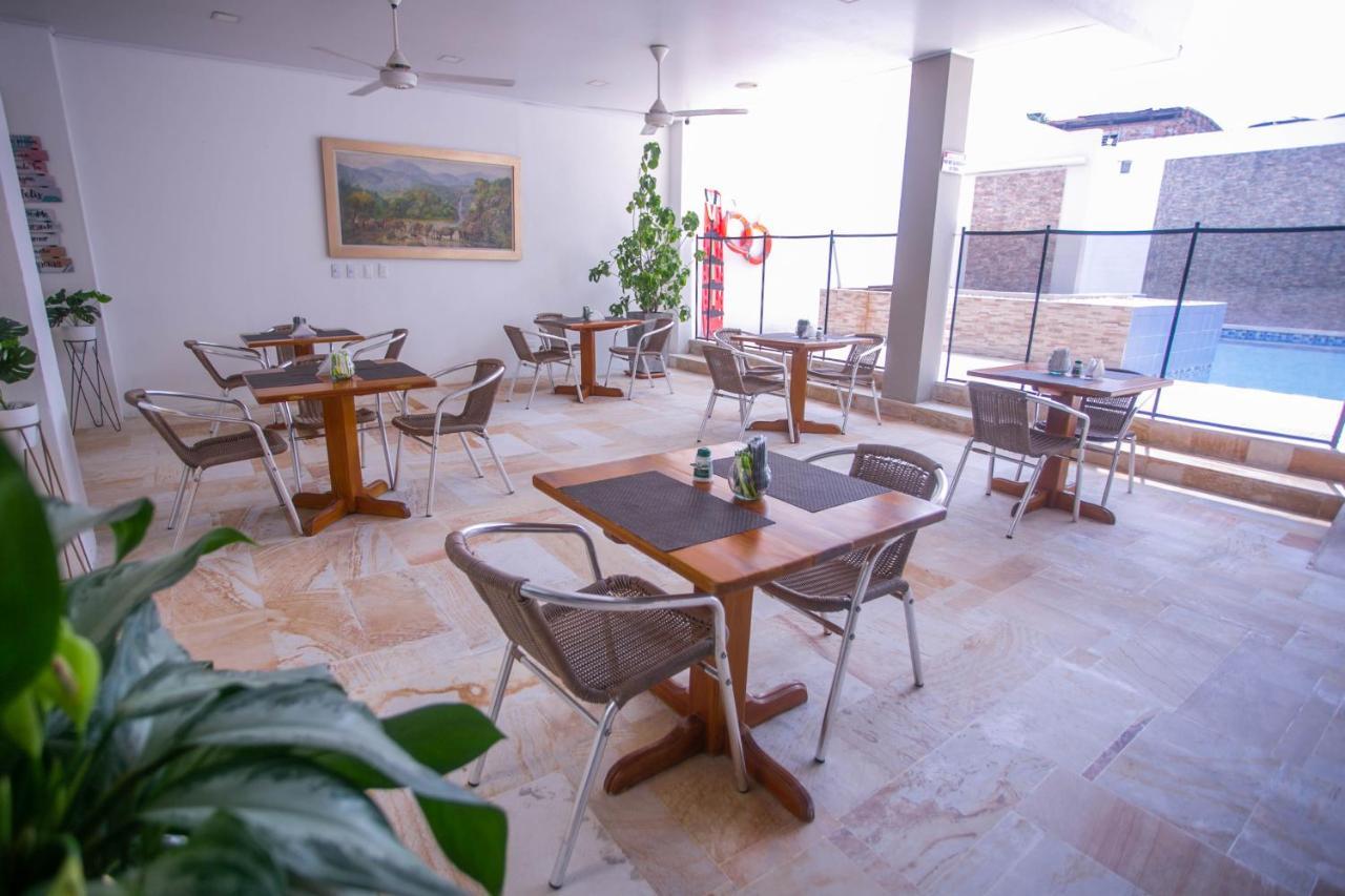 Hotel Bella Isa La Dorada Dış mekan fotoğraf
